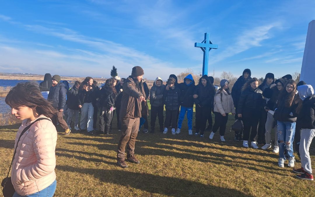 Elevii clasei a VIII-a B și a VI-a G în Parcul Natural Comana